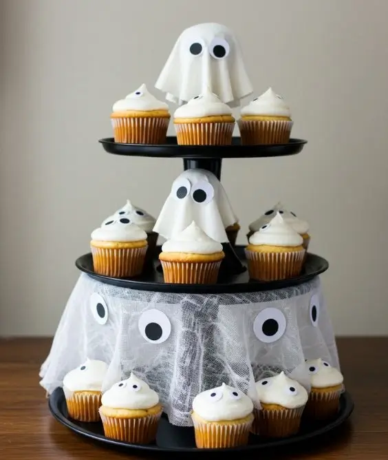 Ghost Cupcake Stand